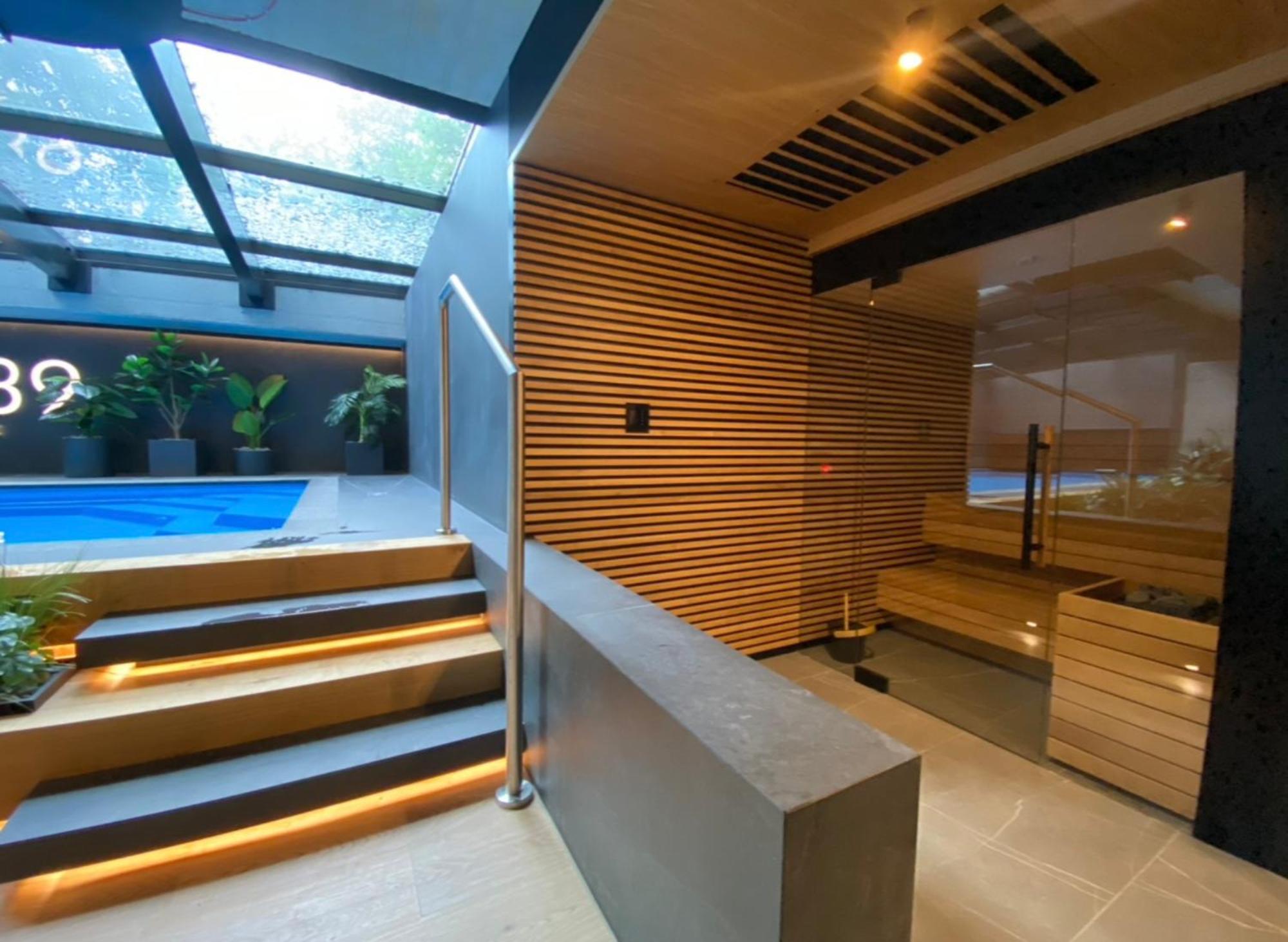 Vistula Avenue Apartment Free Parking, Swimming Pool, Sauna & Gym Krakow Exterior photo